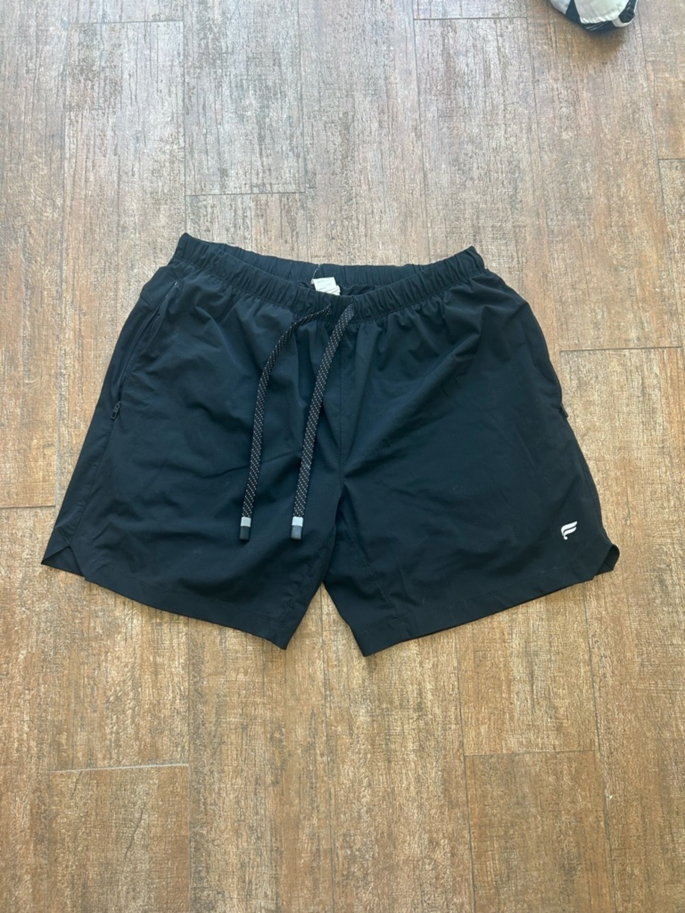 FABLETIC BLACK ATHLETIC SHORTS